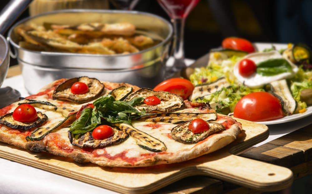 Golf course - Italian food